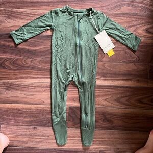 NWT Kyte Baby Footie